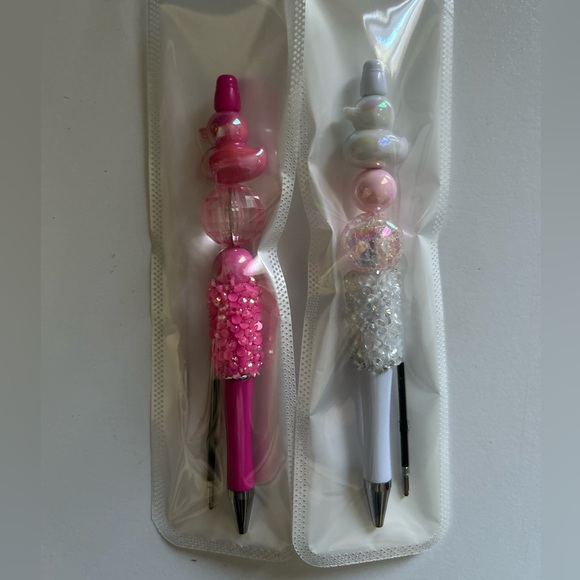 Kyleigh’s HandKrafted Korner- Art/Pens/Cards 
For Soccer ⚽️ Camp - Picture 14 of 16